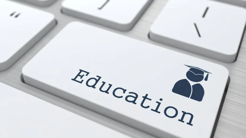 'Indian online education industry to hit $1.96 bn by 2021'