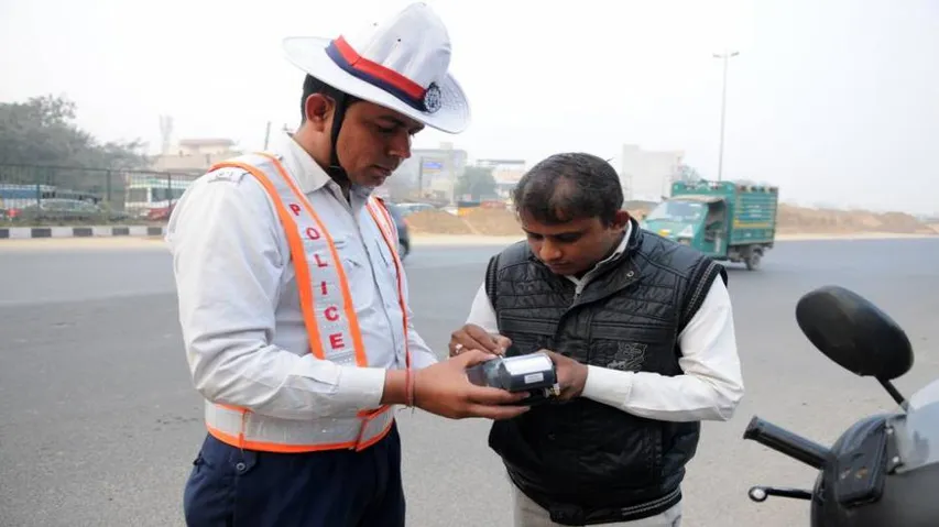 Pay cashless traffic fines on Paytm now