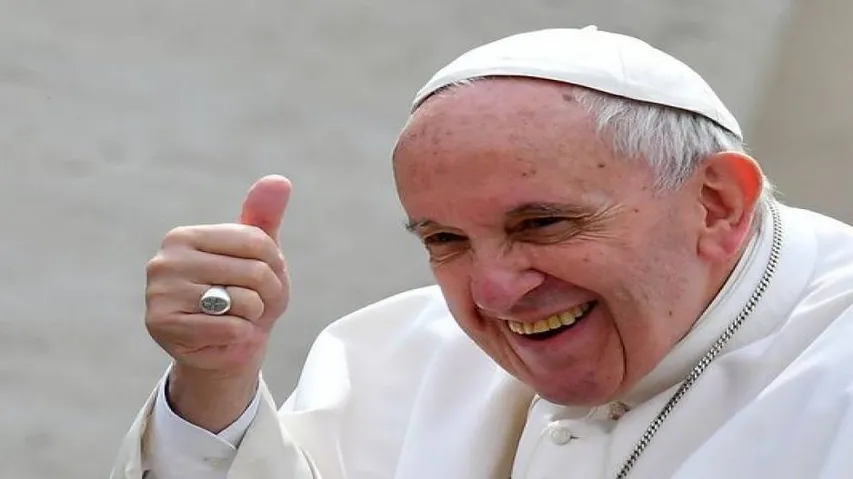 Pope has 40 million followers on Twitter
