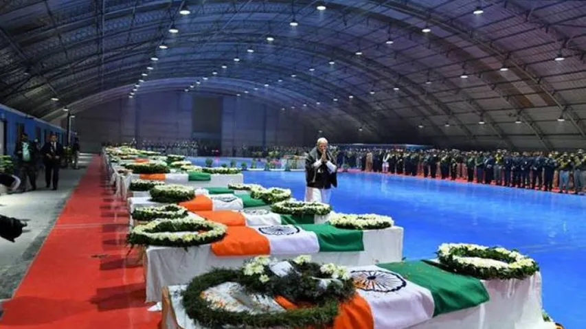 Vice-Prez Naidu, PM Modi & Others Offer Tributes To Pulwama Martyrs