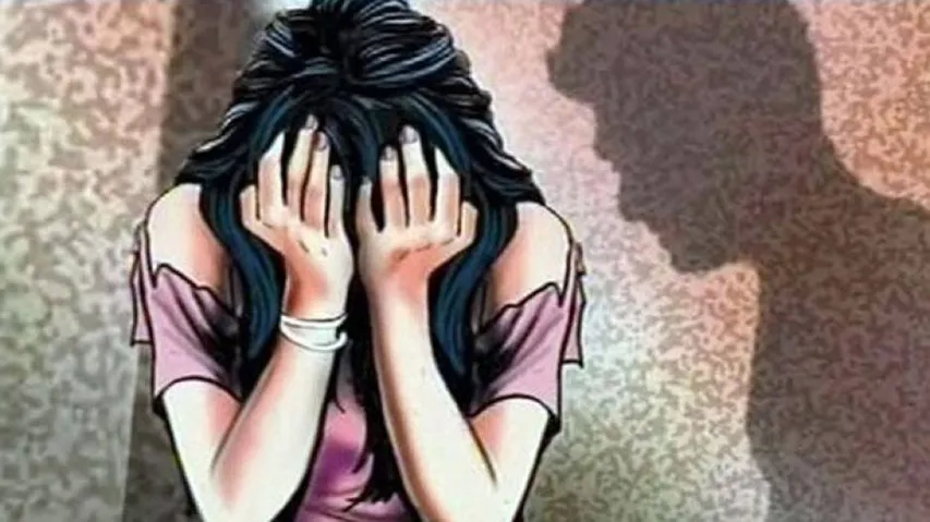 Girl thrashed by man for asking not to make noise