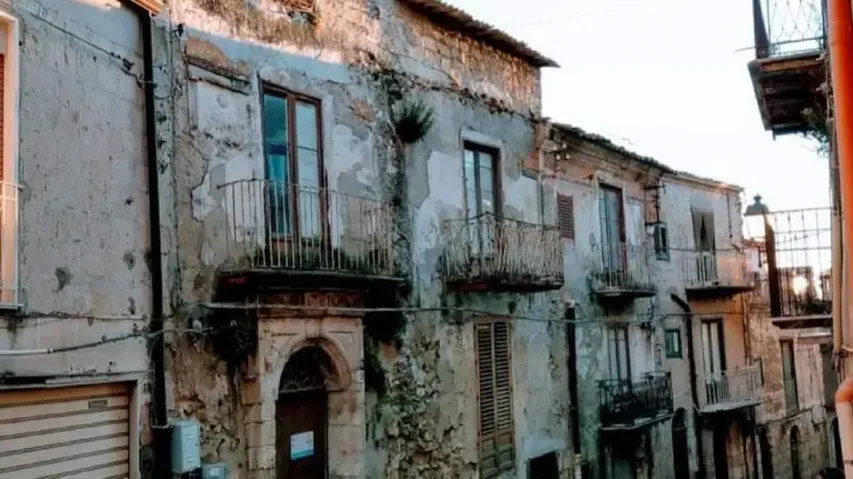 Best deal of the year! Woman buys 3 houses in Italy for just Rs 270
