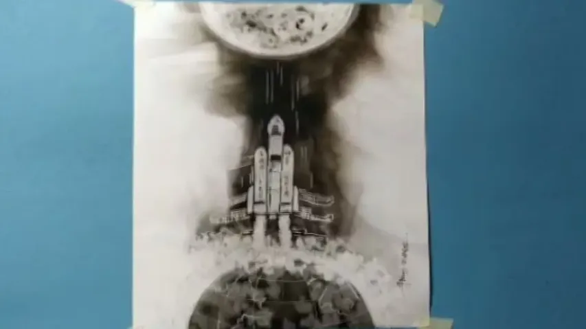 Mayurbhanj artist depicts India’s moon mission Chandrayaan-3 through smoke art