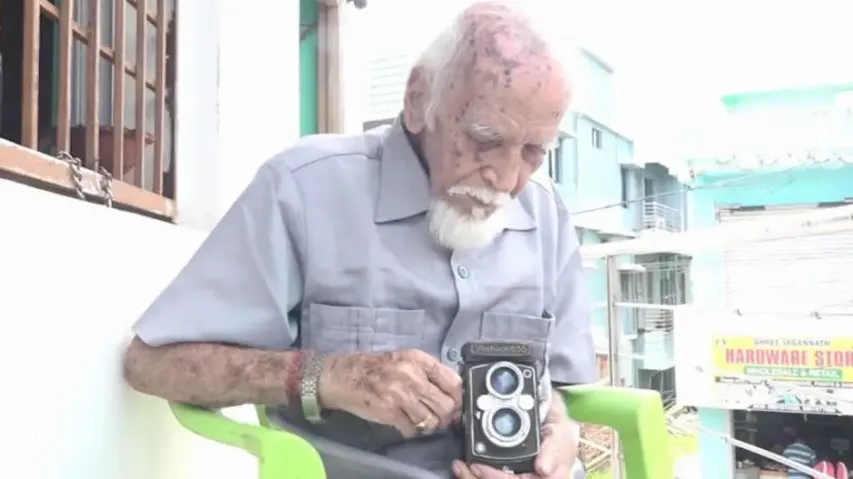 Meet Odisha’s first photojournalist, a centenarian, who witnessed entire gamut of transformation in 