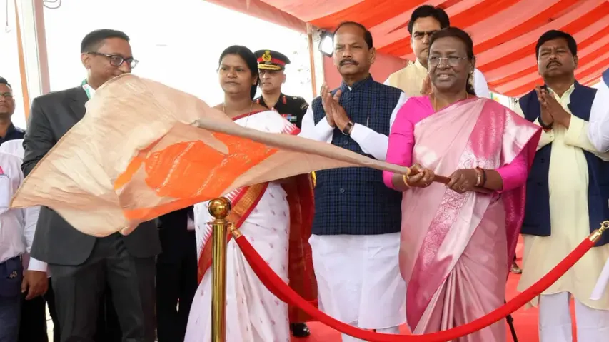 Prez Droupadi Murmu reminisces Odisha’s maritime past, inaugurates logistic park during 2-day visit