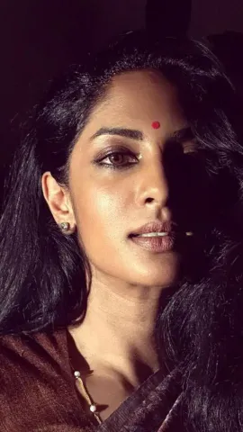 Salaar Actress Sriya Reddy’s Stunning Photos In Saree All About Beauty!