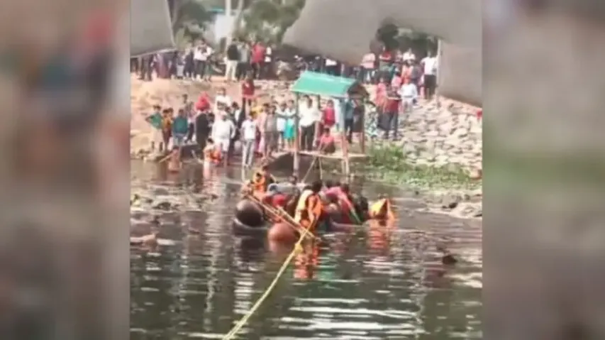 Odisha tourists get stuck in dam after makeshift raft breaks 