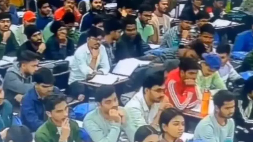 Civil Service aspirant dies of heart-attack inside coaching class, chilling CCTV footage goes viral