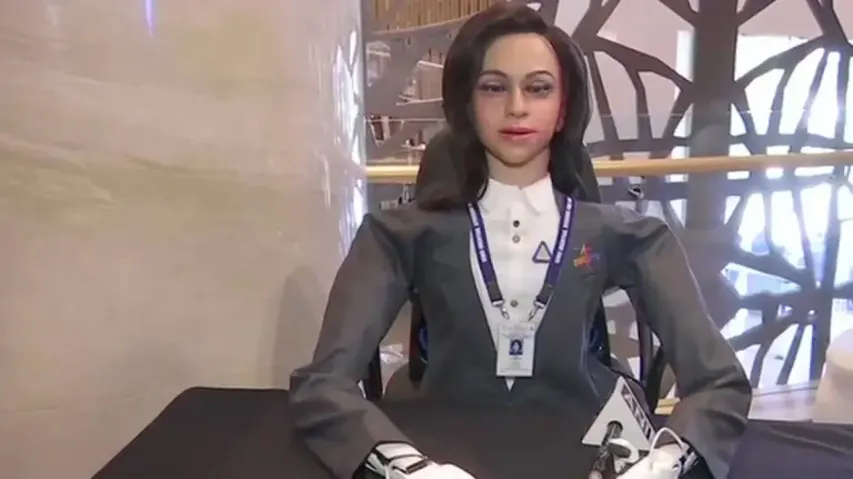 Woman robot astronaut ‘Vyommitra’ 