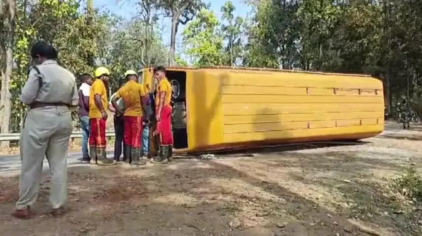 Woman dies, 8 injured as school bus meets with accident in Odisha’s Koraput 