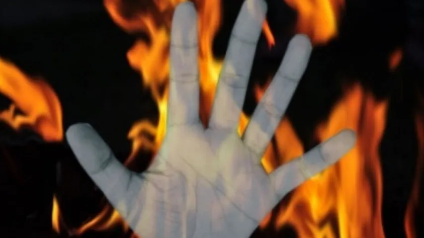 Angul woman attempts self-immolation, shifted to Cuttack in critical condition; second case in Odisha in two days