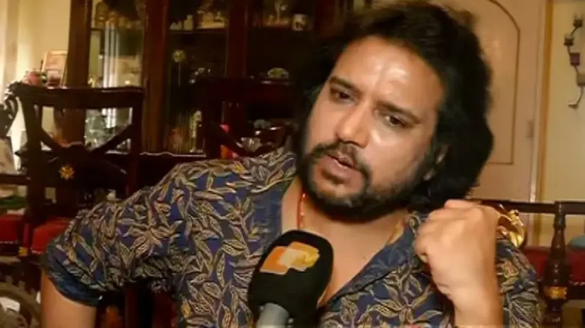 Ollywood actor Buddhaditya files police complaint against producer for 'body-shaming'