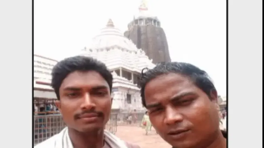 Photo from inside Puri Srimandir premises goes viral; police begin probe