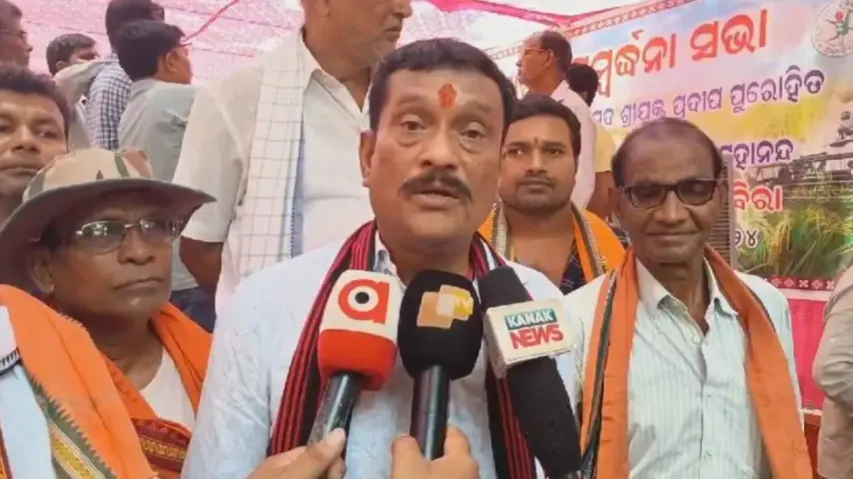 BJP MP Pradeep Purohit takes swipe at VK Pandian