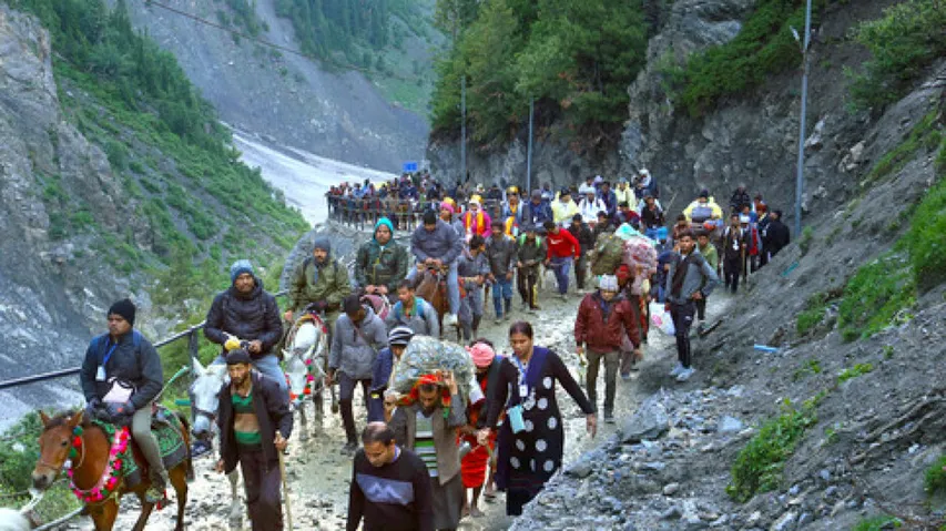 Amarnath Yatra: Over 2,300 pilgrims leave from Jammu base camp