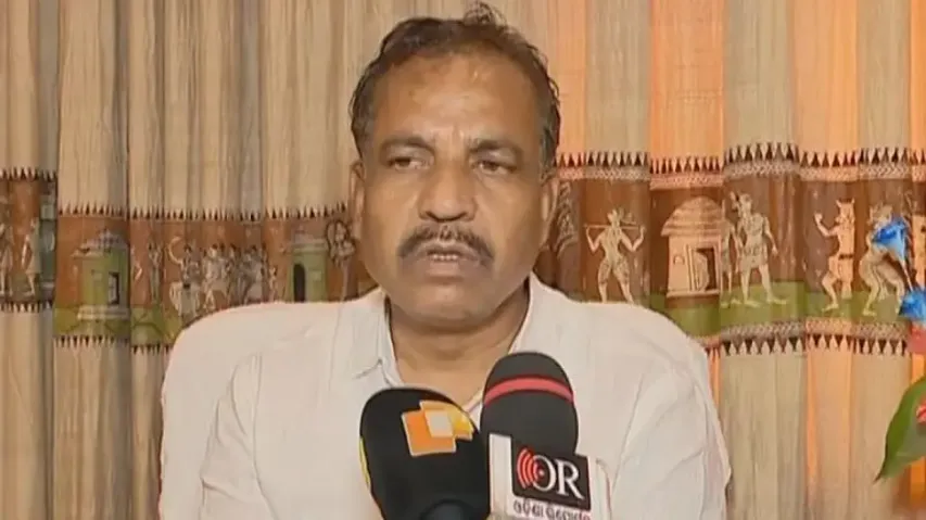 Colour of LAccMI buses reverted to state transport corp's original colour: Odisha Minister 