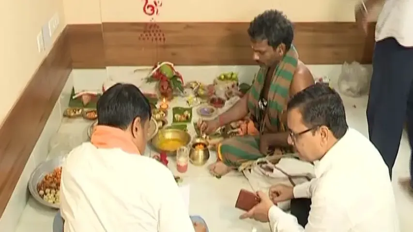 Puja conducted at Bharatpur police station