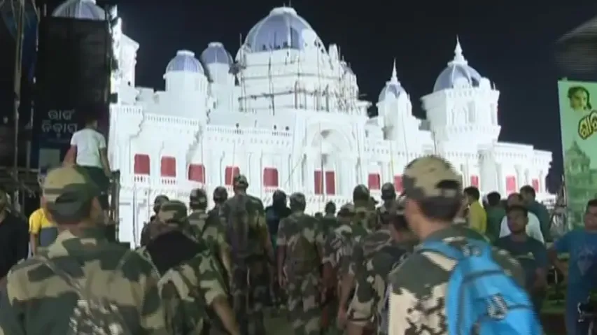 Commissionerate police conducts flag march in Bhubaneswar 