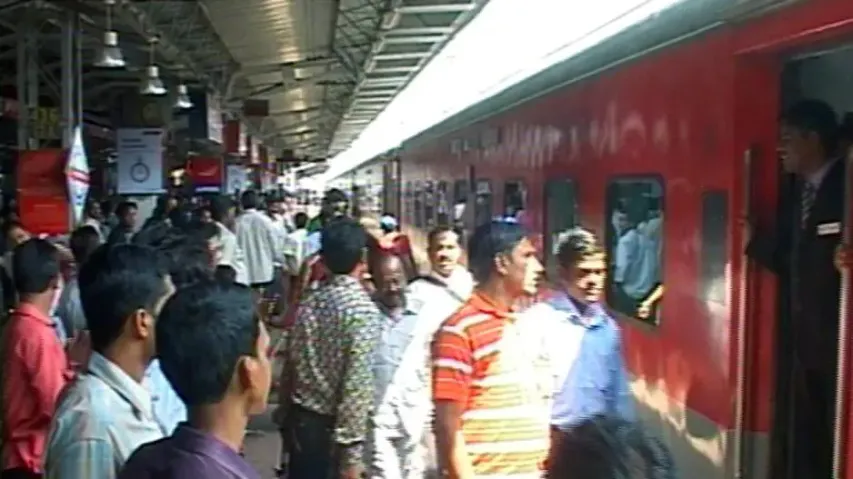 7 special trains to run between Odisha-Prayagraj for Maha Kumbh Mela