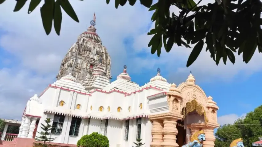Golden crowns from Odisha's Saila Srikhetra Jagannath Temple looted