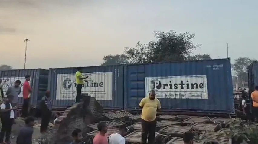 Rourkela train derailment: Four including loco pilot, station manager suspended