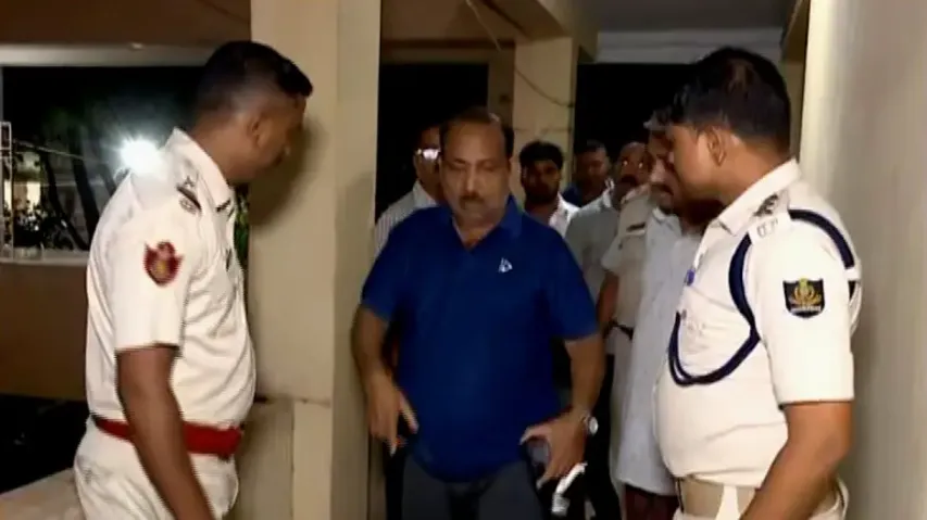 Cuttack businessman looted at gunpoint inside apartment