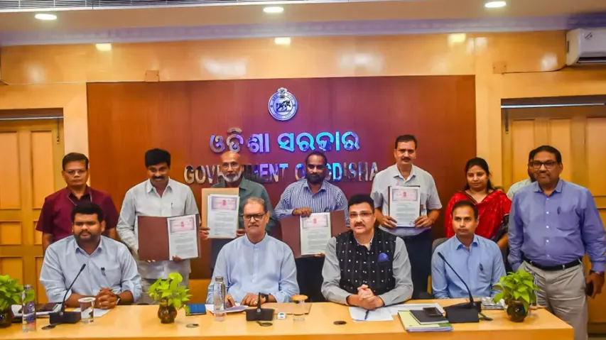 Odisha signs MoU for palm oil cultivation; employment boost for Cuttack, Angul, Dhenkanal, Jajpur