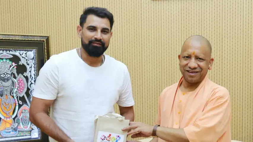 Indian cricketer Mohammed Shami met Uttar Pradesh Chief Minister Yogi Adityanath at his official res