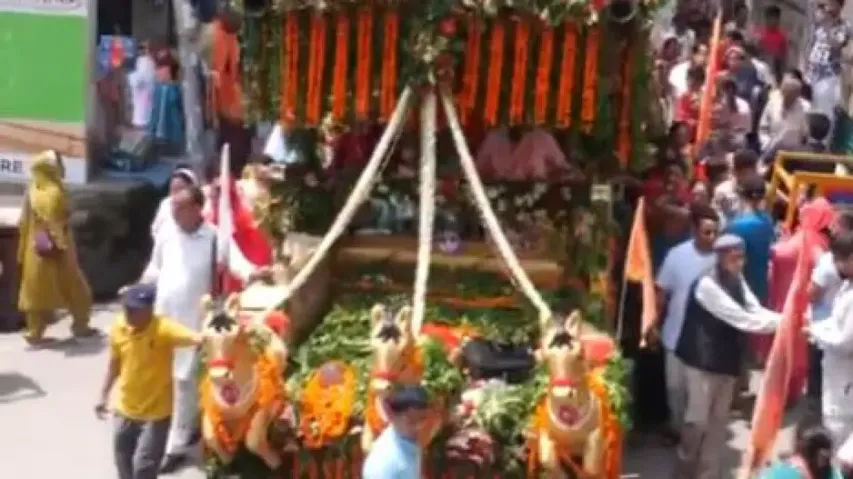 Hundreds join Lord Jagannath yatra in Himachal's Hamirpur with religious fervour