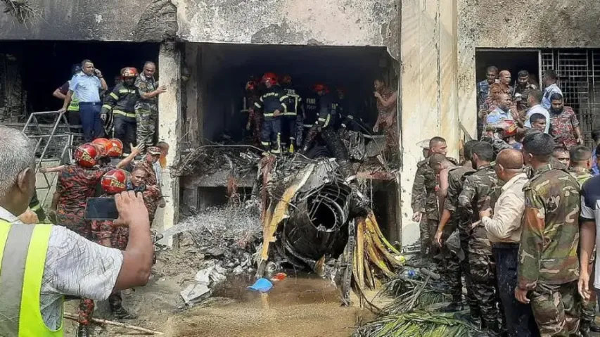 Jet crash in Bangladesh