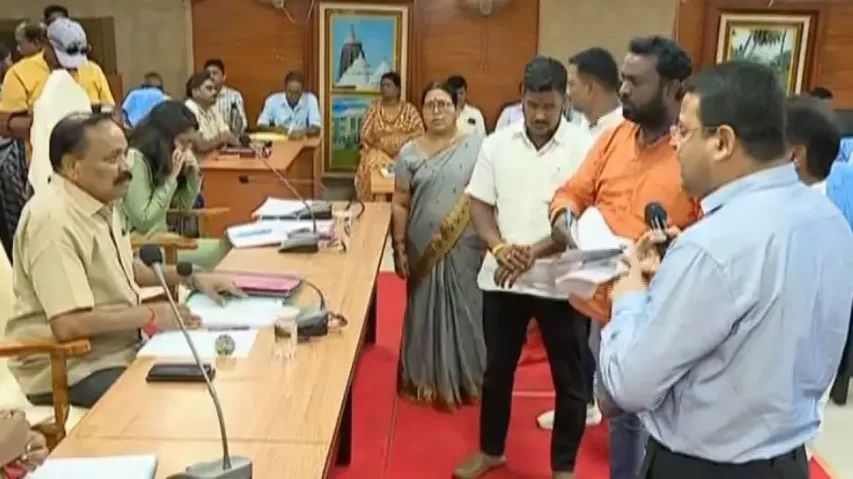 Cuttack corporators slam CMC Mayor for blocking, opposing development projects