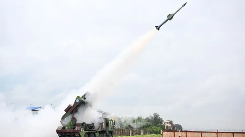 India successfully conducts maiden flight test of Integrated Air Defence Weapon System off Odisha co
