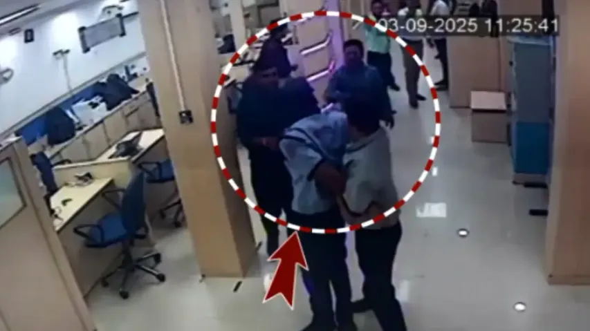 Customer ‘assaulted’ inside HDFC Bank in Cuttack; branch manager among accused