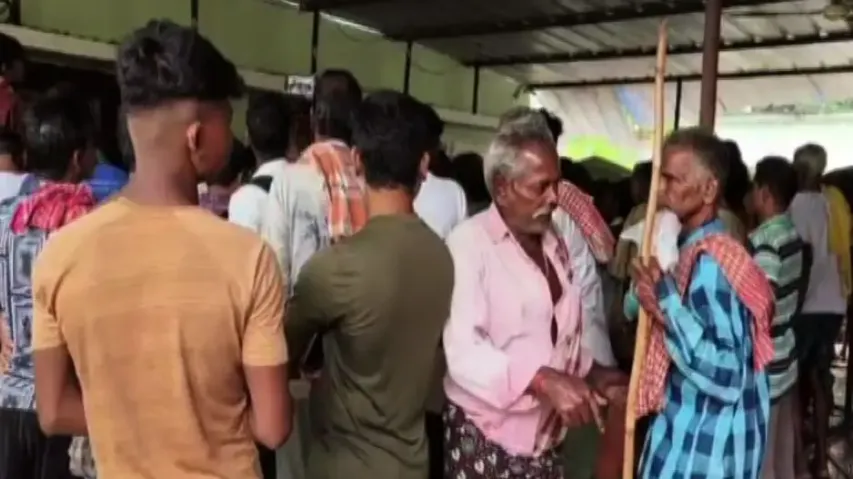 Hours-long wait for fertiliser as farmers in Odisha battle ‘shortage’