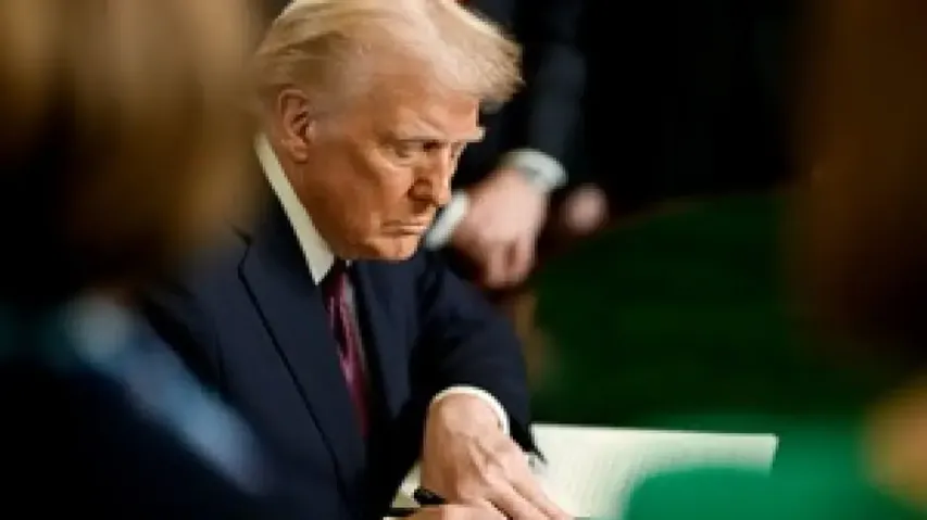 Trump announces USD 100,000 H1-B visa fee in move that could impact Indian workers in US
