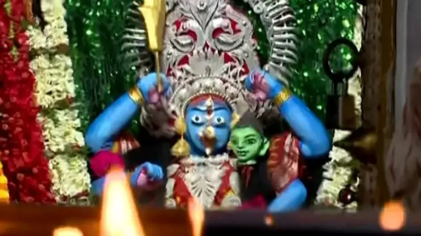Devotees welcome Navratri across Odisha; Special Shailaputri rituals at Gada Chandi temple in Cuttac