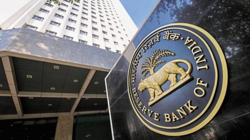 RBI retains GDP growth forecast at 7.4 pc for FY'19