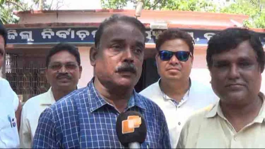As battle of ballot inches closer, 'fight' between political parties hit fever pitch