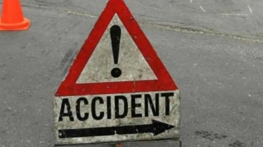 Couple killed, 4 injured in road mishap in Dhenkanal