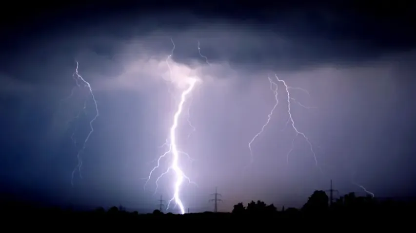 10 dead, 4 others critically injured in lightning strikes across Odisha
