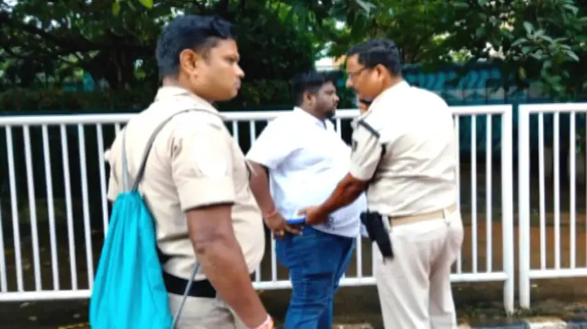 Unchecked broker attempts entry into Odisha secretariat using fake ID card, arrested