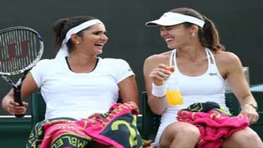 Sania-Martina enter Wimbledon semis