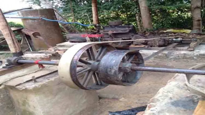 Forest officials injured during raid on illegal sawmill in Puri