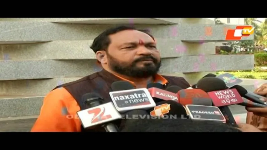 Heat over detention of farmers continues in House