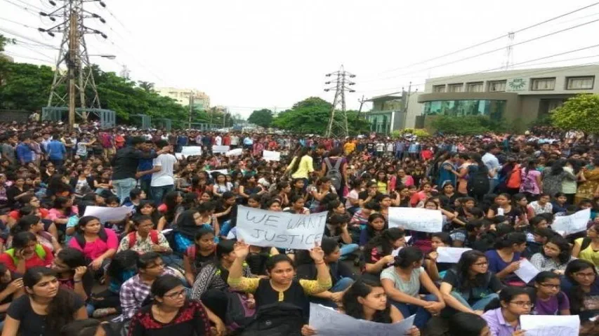 KIIT students block road to protest 'rape' of NIFT girl