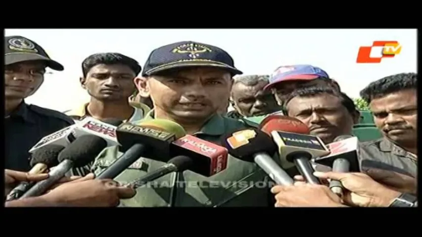 IAF rehearse ahead of air show at Kathajodi riverbed