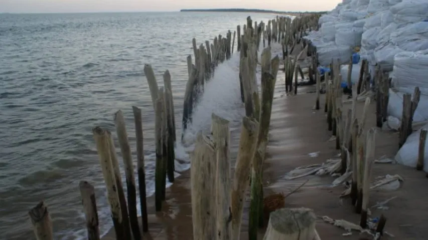 Sea erosion victims served cess on land, gobbled up by sea