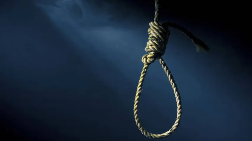 Suspended constable found hanging from a tree