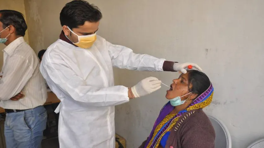 9 swine flu deaths in UP, 17 PAC jawans test positive