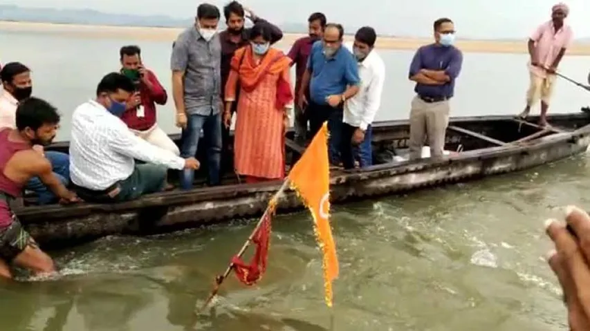 Centuries-Old Temple Find In Odisha's Mahanadi River: Archaeologists, Experts Visit Spot